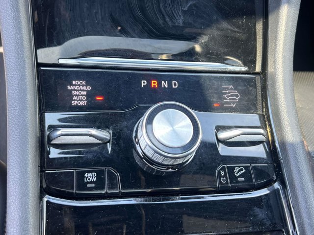 Certified 2022 Jeep Grand Cherokee Summit AWD/4WD image 33