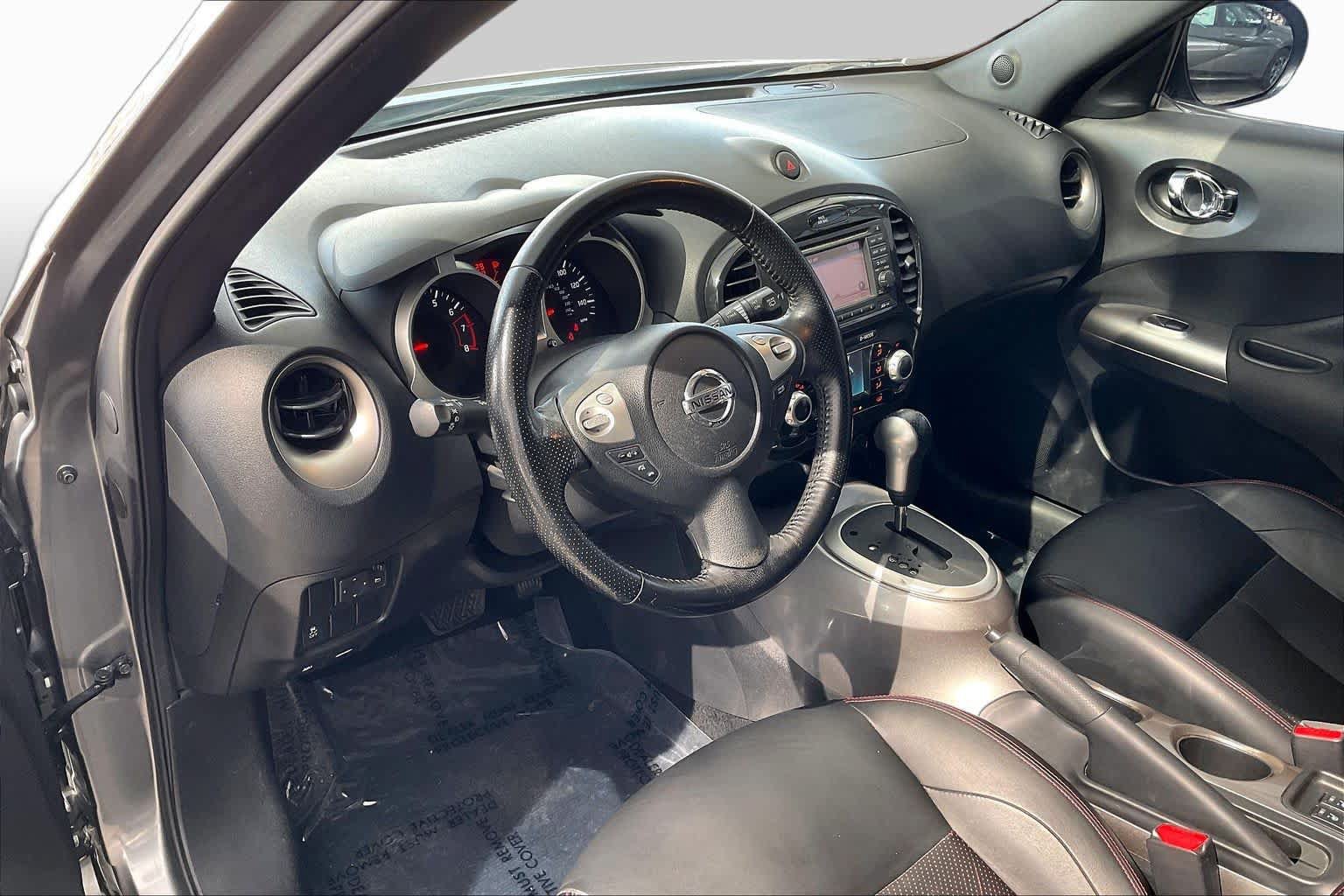 Used 2012 Nissan Juke SL FWD image 17