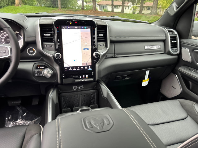 New 2027 RAM 1500 Laramie AWD/4WD image 13