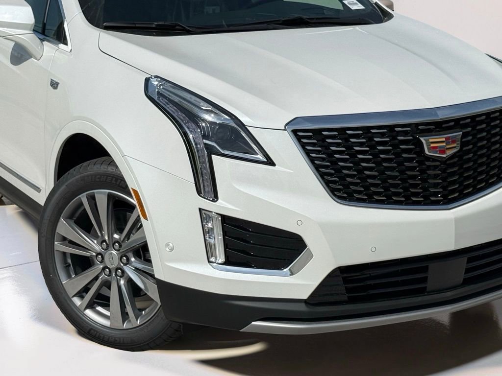 New 2026 Cadillac XT5 Premium Luxury w/ Driver Assist Package FWD image 6