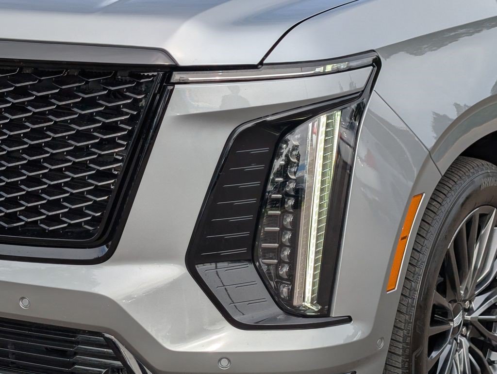 Certified 2025 Cadillac Escalade ESV Sport Platinum RWD image 6