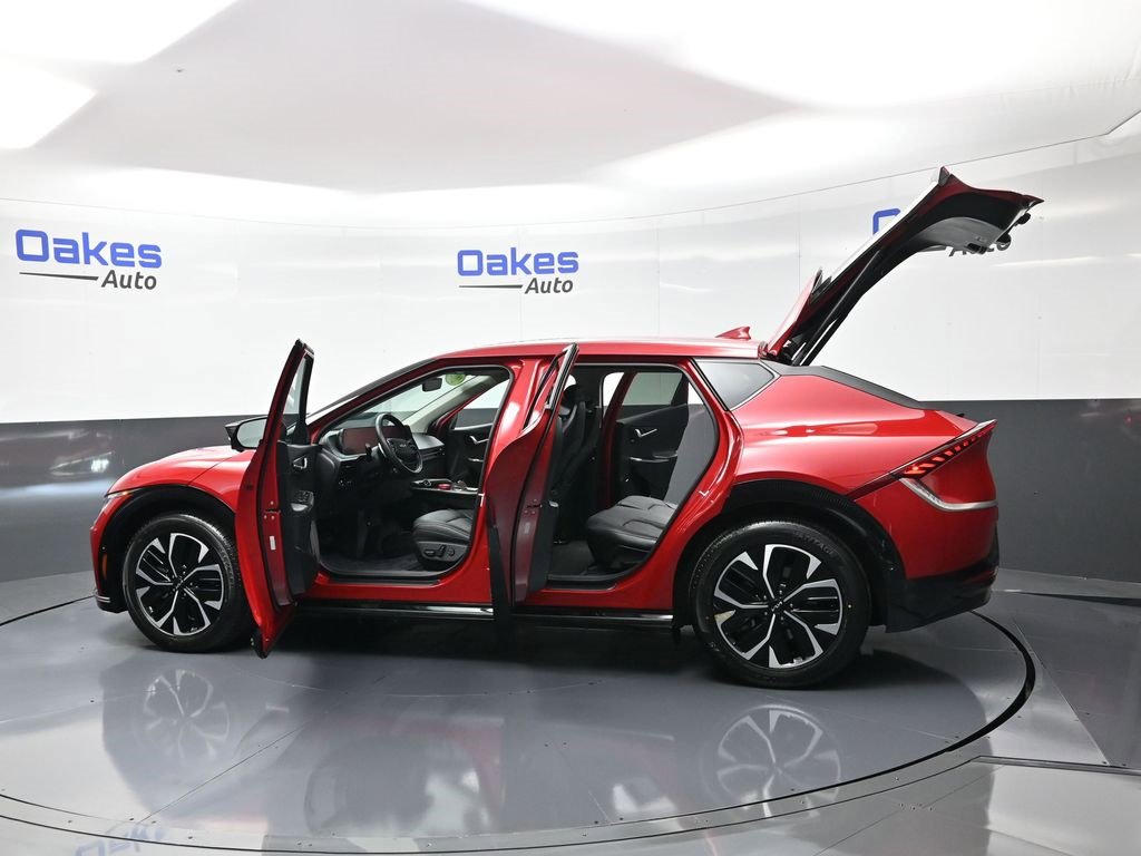 Certified 2023 Kia EV6 Wind w/ Wind Technology Package image 58
