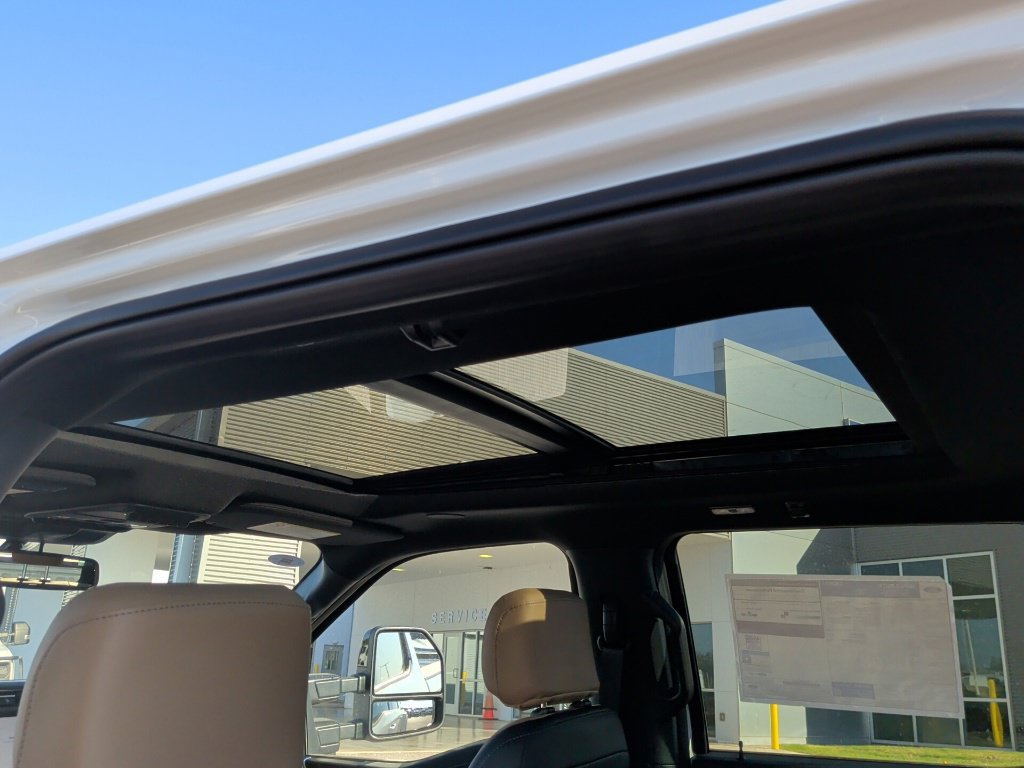 New 2027 Ford F350 Lariat w/ Lariat Ultimate Package AWD/4WD image 24