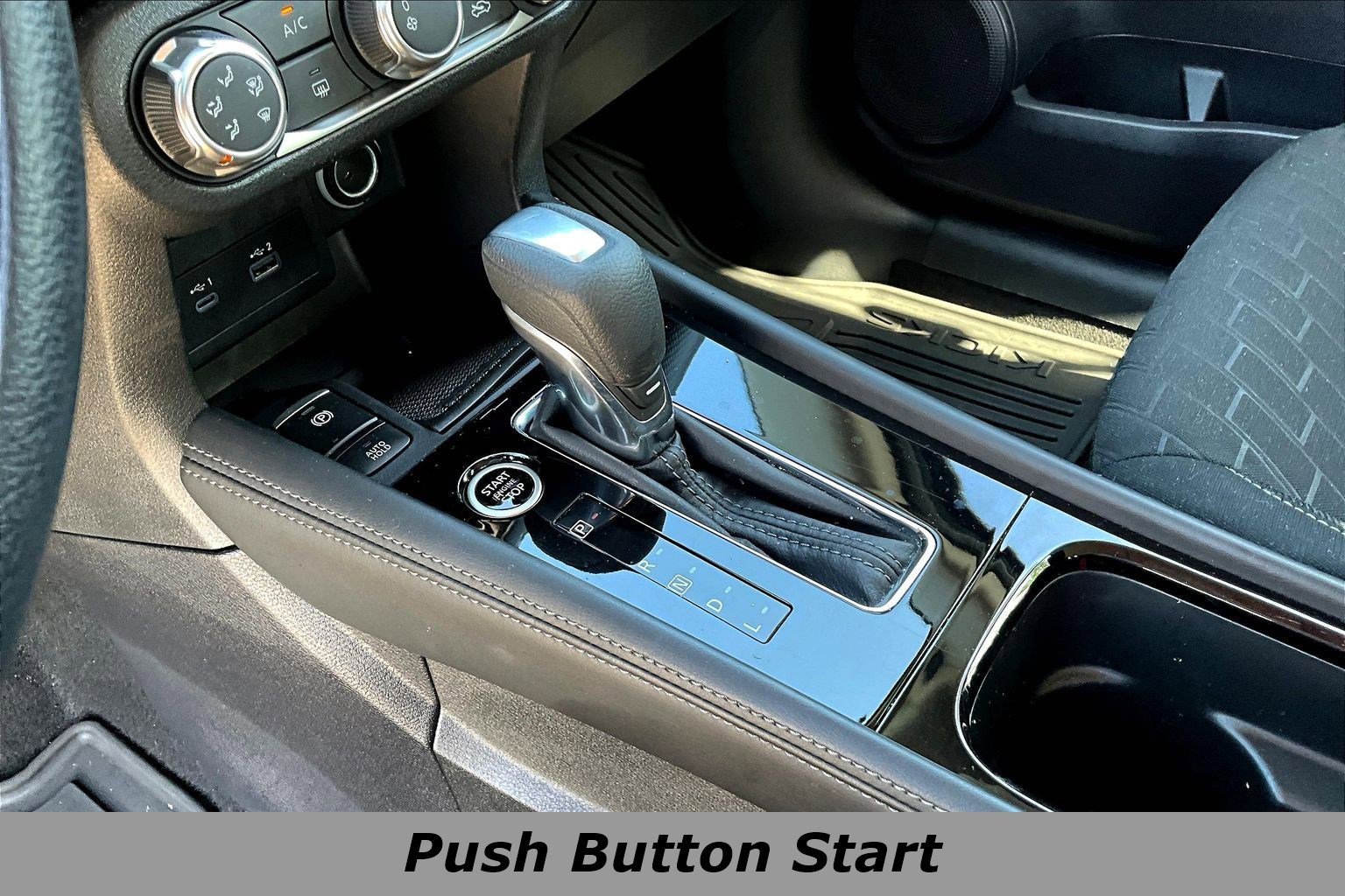 Certified 2023 Nissan Kicks SV FWD image 18