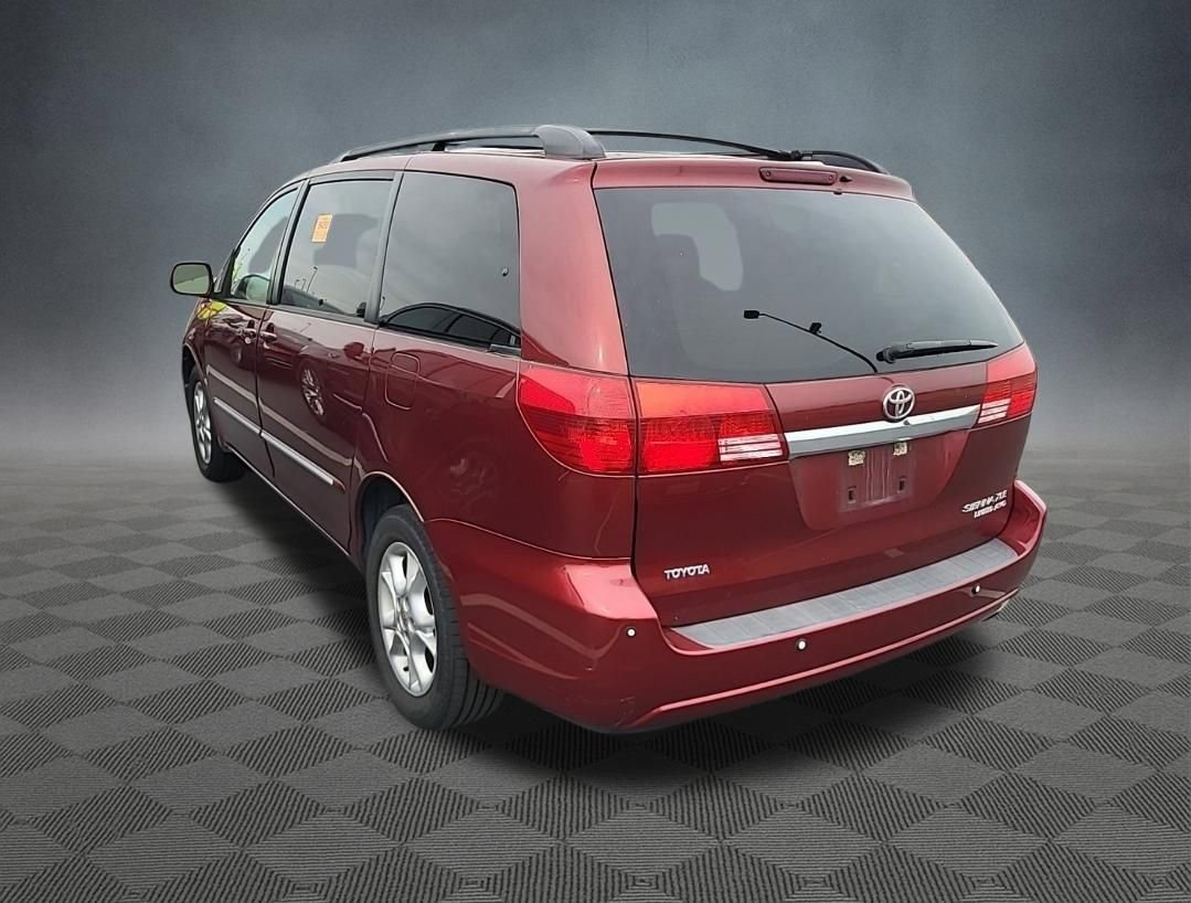 Used 2005 Toyota Sienna XLE Limited image 5