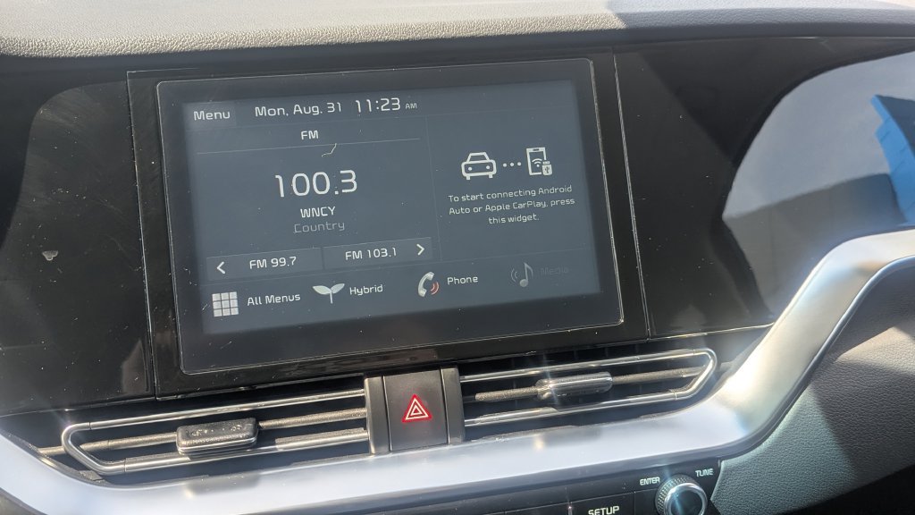 Used 2021 Kia Niro LXS FWD image 30