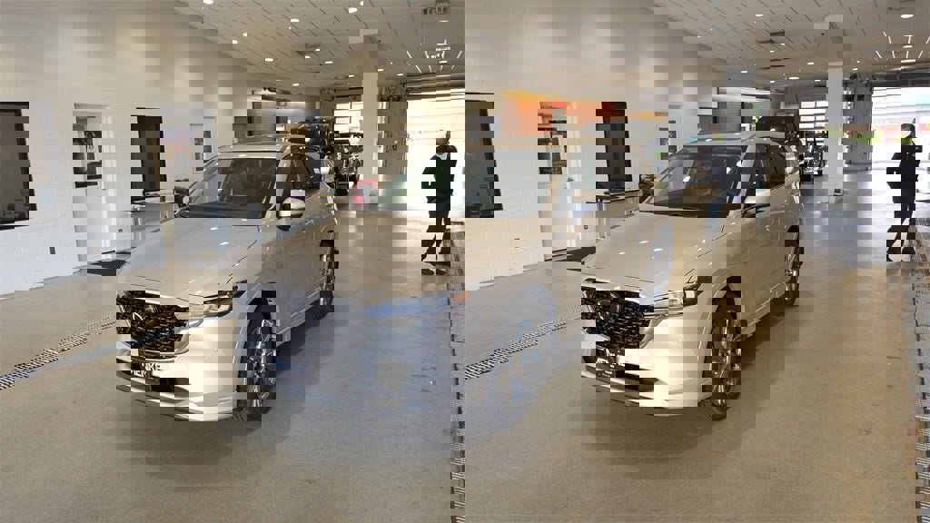 New 2025 MAZDA CX-5 AWD 2.5 S w/ Premium Plus Pkg image 2