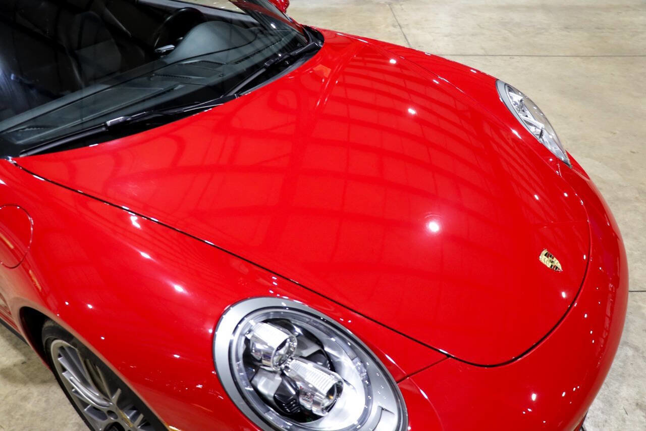 Used 2018 Porsche 911 Carrera 4S image 18