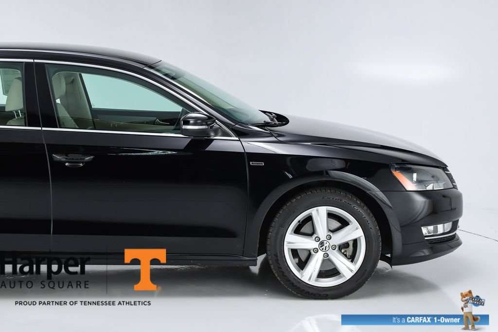 Used 2015 Volkswagen Passat 1.8T Limited Edition FWD image 12