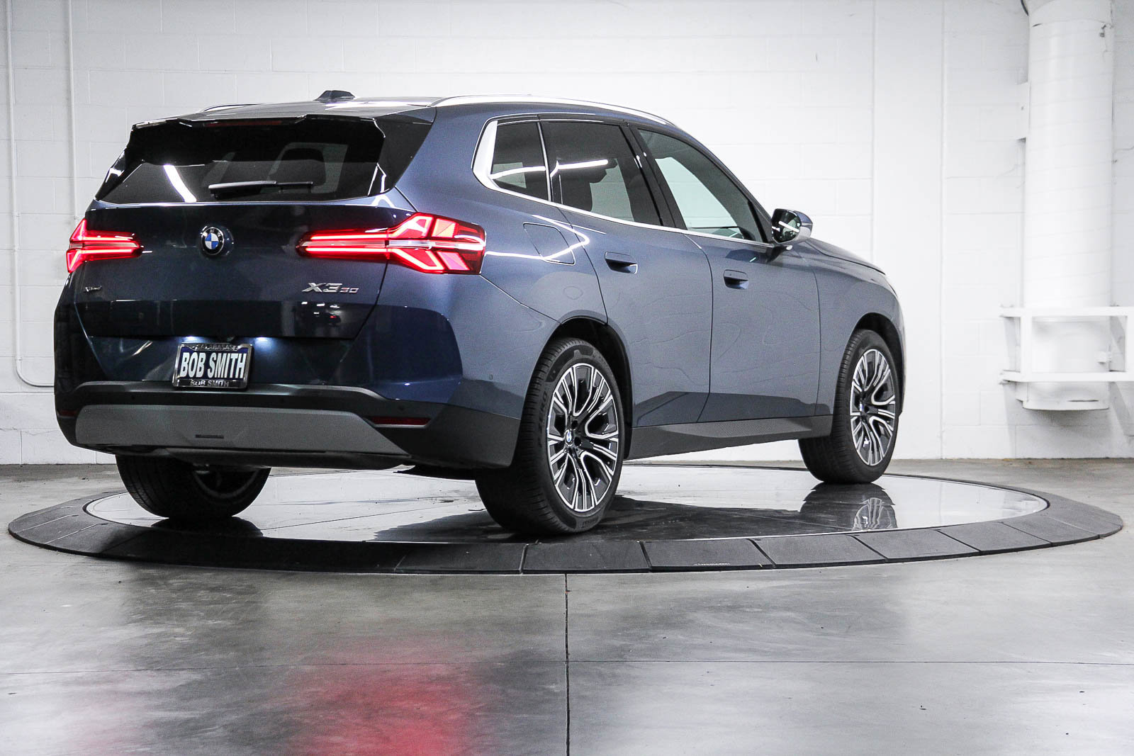 Used 2025 BMW X3 xDrive30i image 6