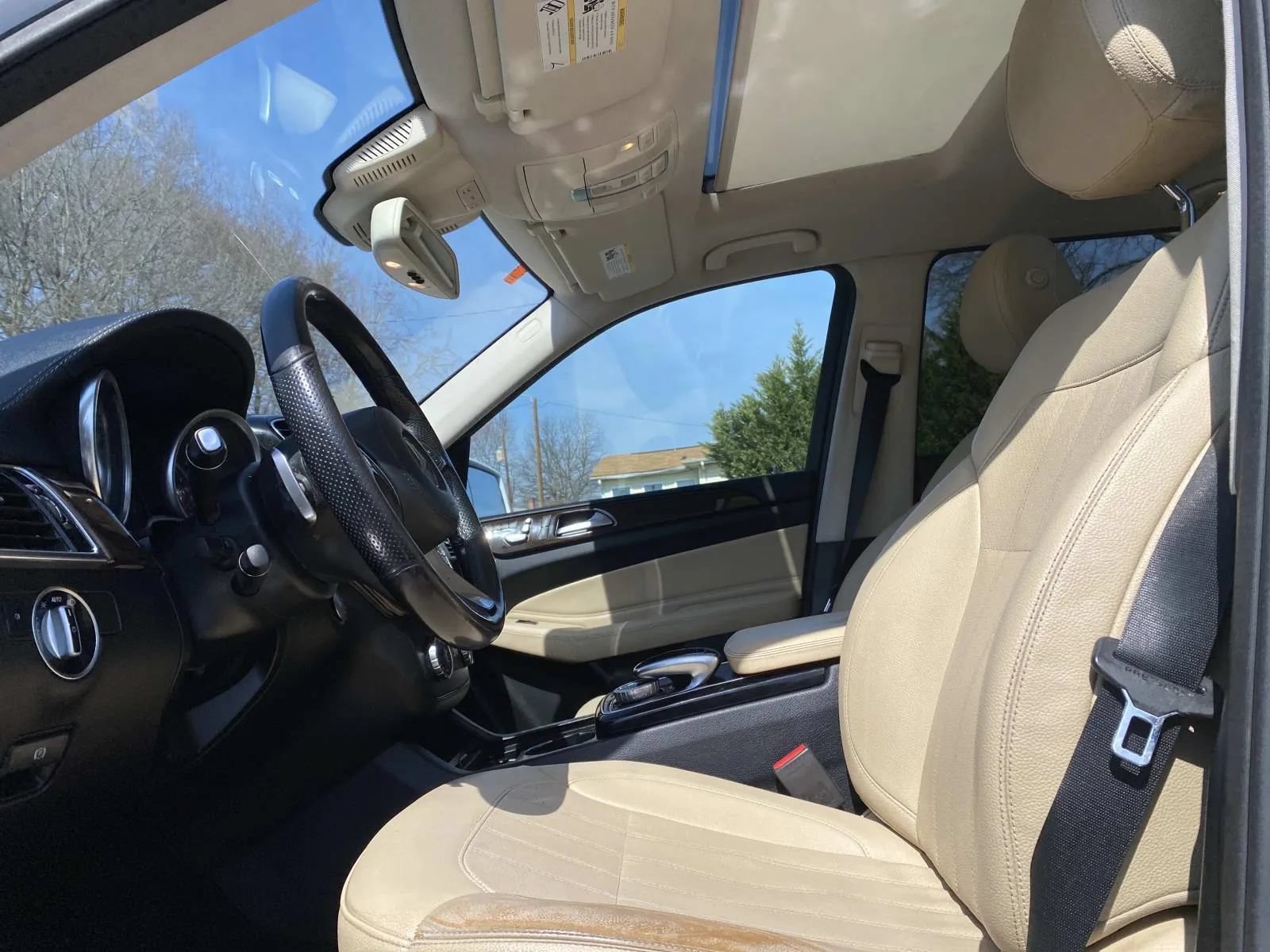 Used 2017 Mercedes-Benz GLS 450 4MATIC w/ Premium Package image 15