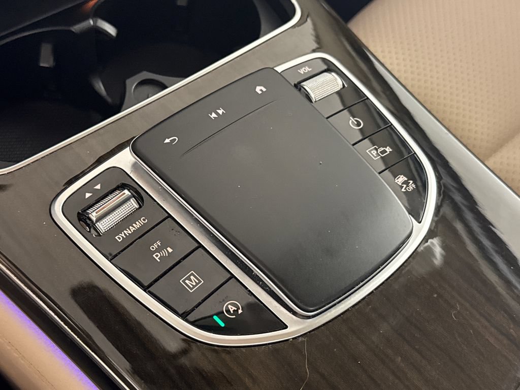 Certified 2021 Mercedes-Benz GLC 300 image 31