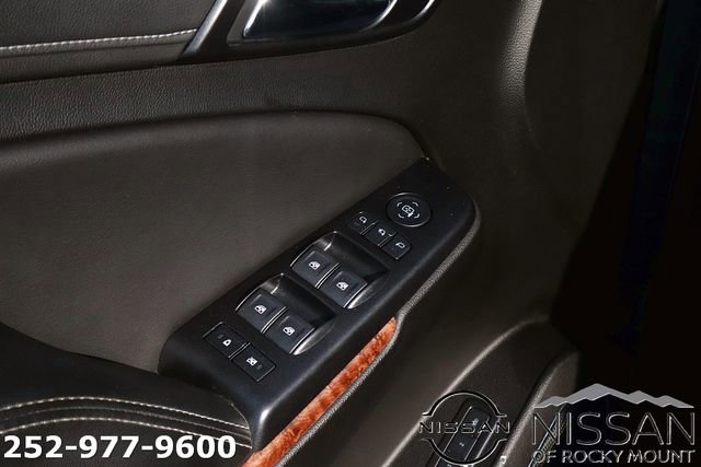 Used 2019 Chevrolet Suburban Premier image 12