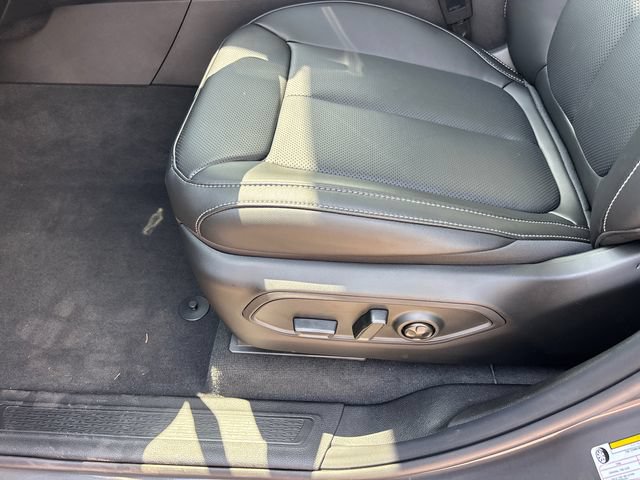 New 2026 Jeep Grand Cherokee Limited w/ Luxury Tech Group II AWD/4WD image 7