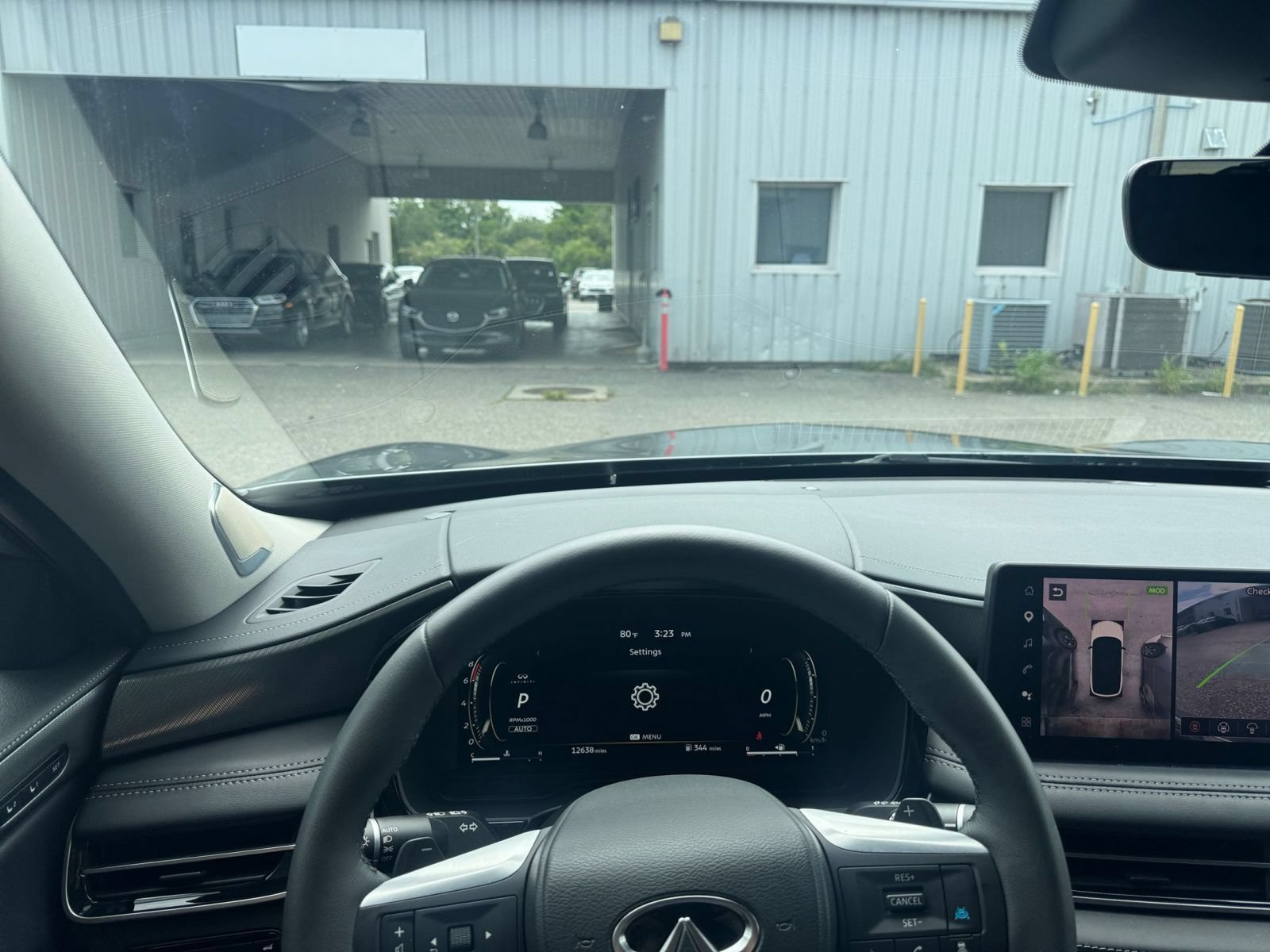 Used 2026 INFINITI QX60 Luxe AWD/4WD image 39