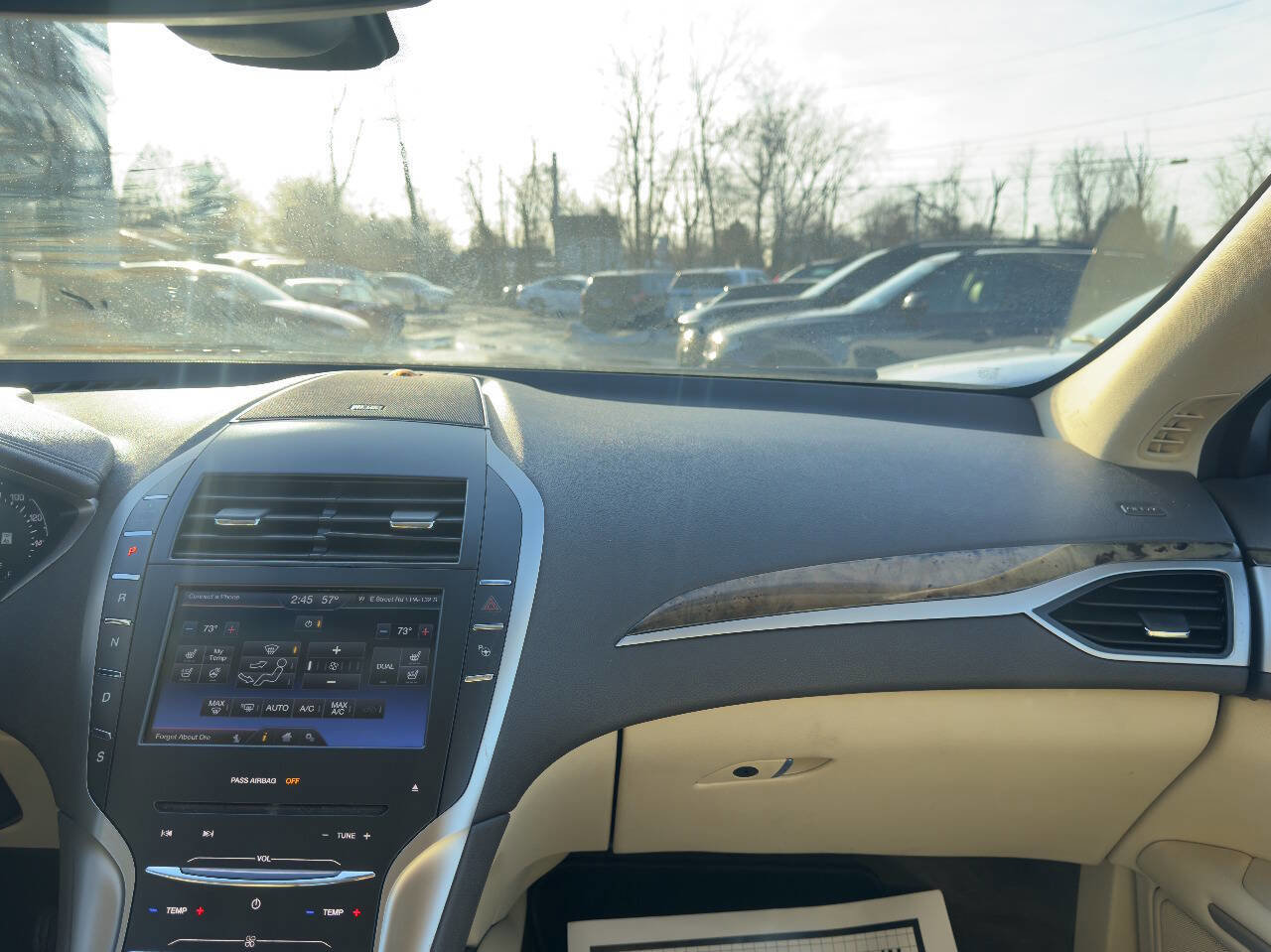 Used 2014 Lincoln MKZ AWD image 17