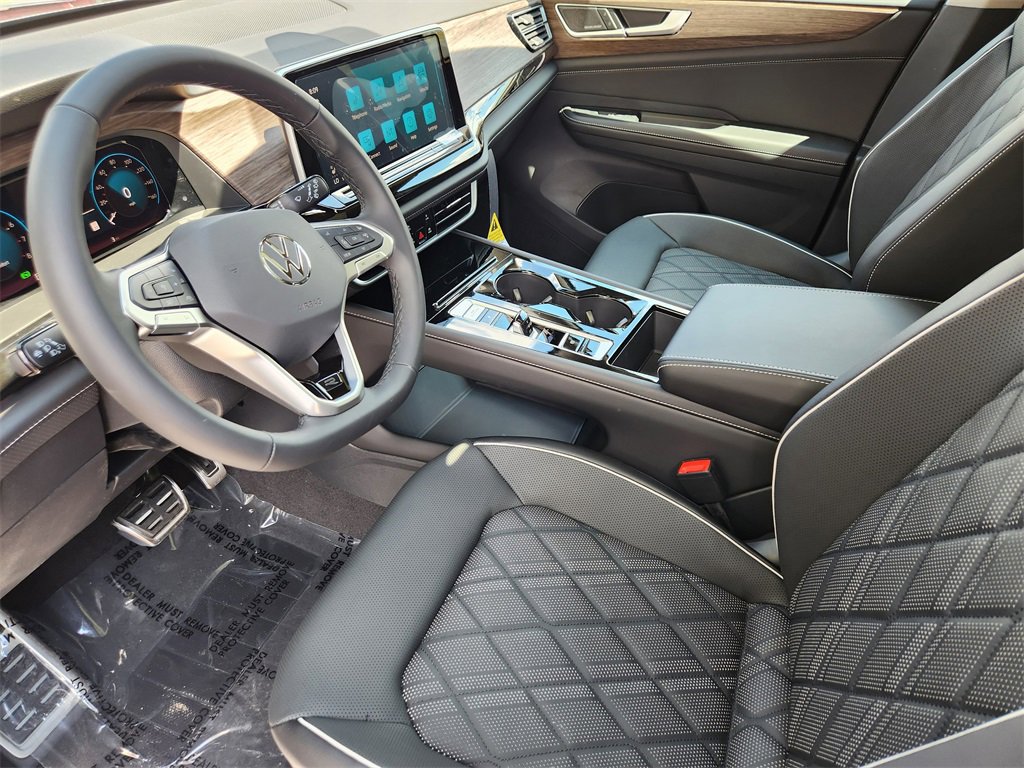 New 2025 Volkswagen Atlas SEL Premium R-Line image 6
