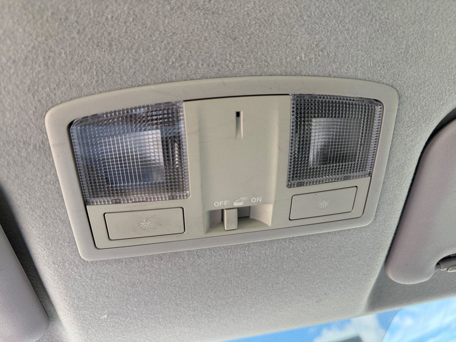 Used 2012 MAZDA MAZDA3 i Sport image 17