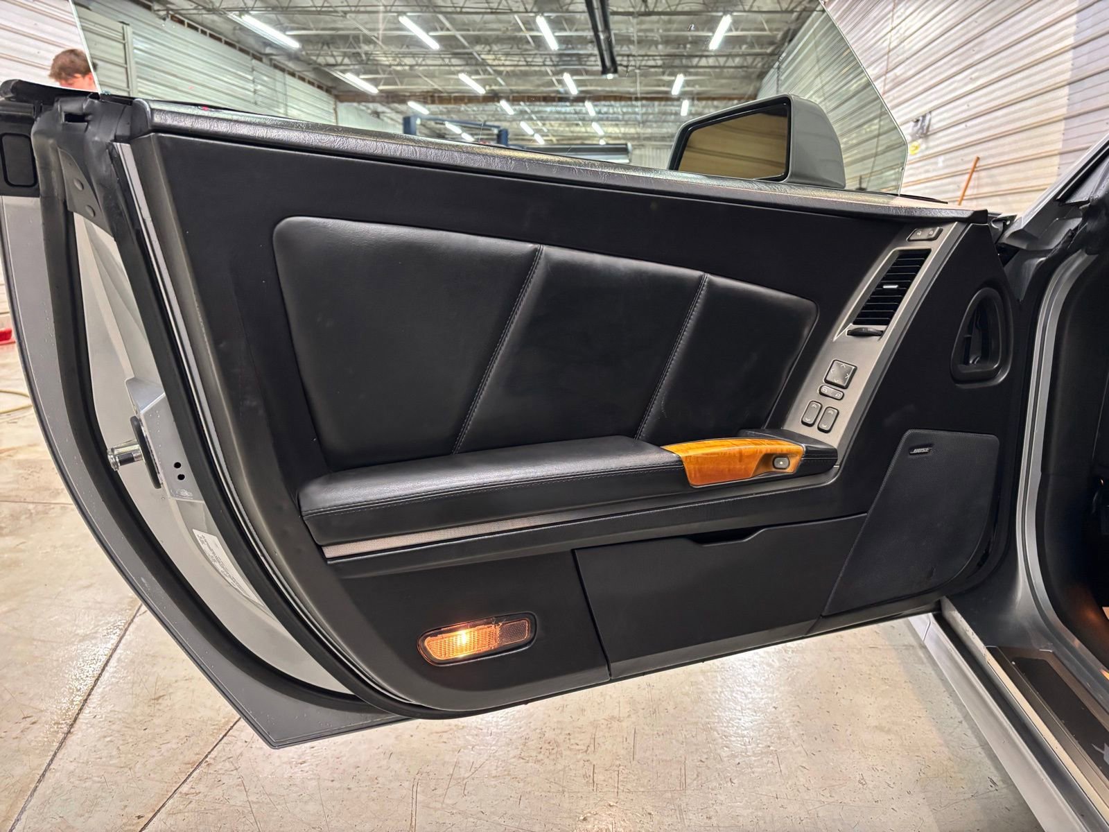 Used 2005 Cadillac XLR image 7