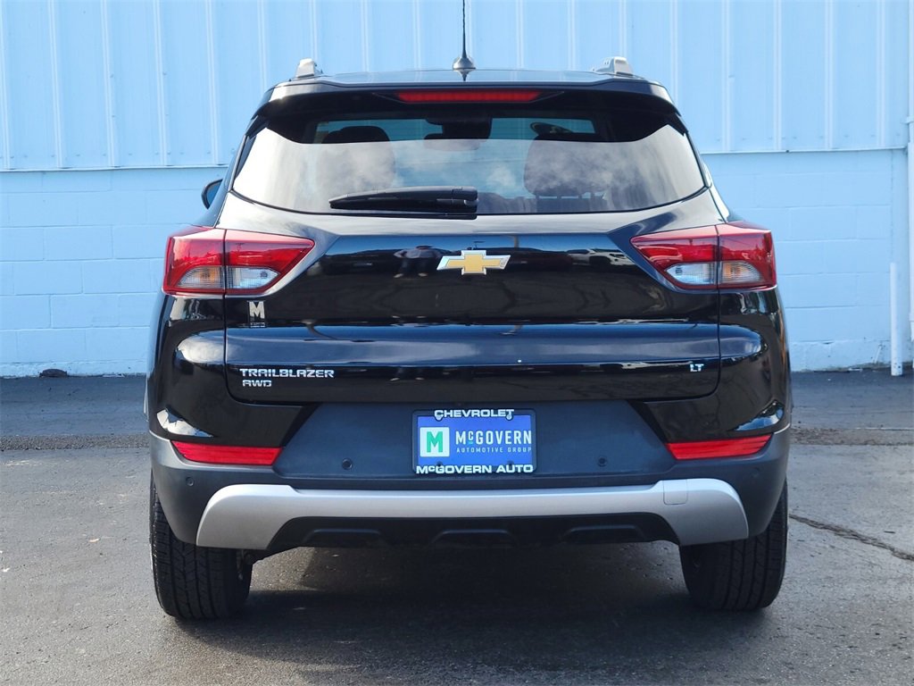 Used 2023 Chevrolet TrailBlazer LT w/ Convenience Package image 4