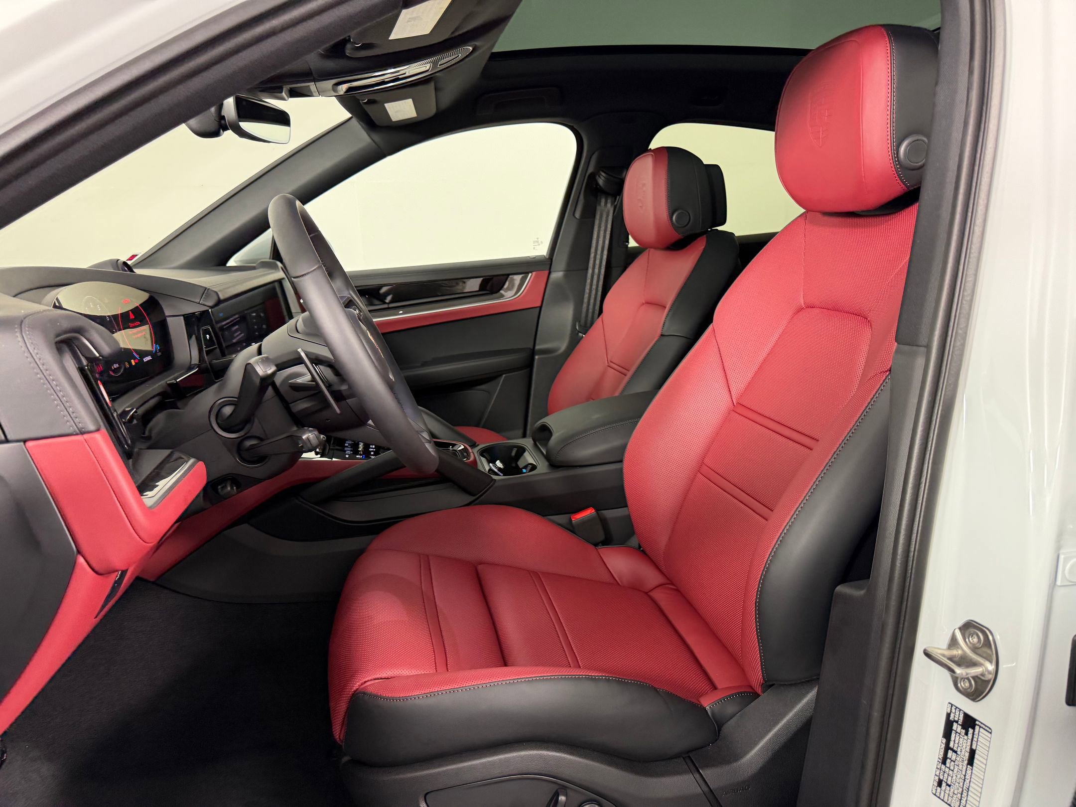 New 2026 Porsche Cayenne Coupe image 5