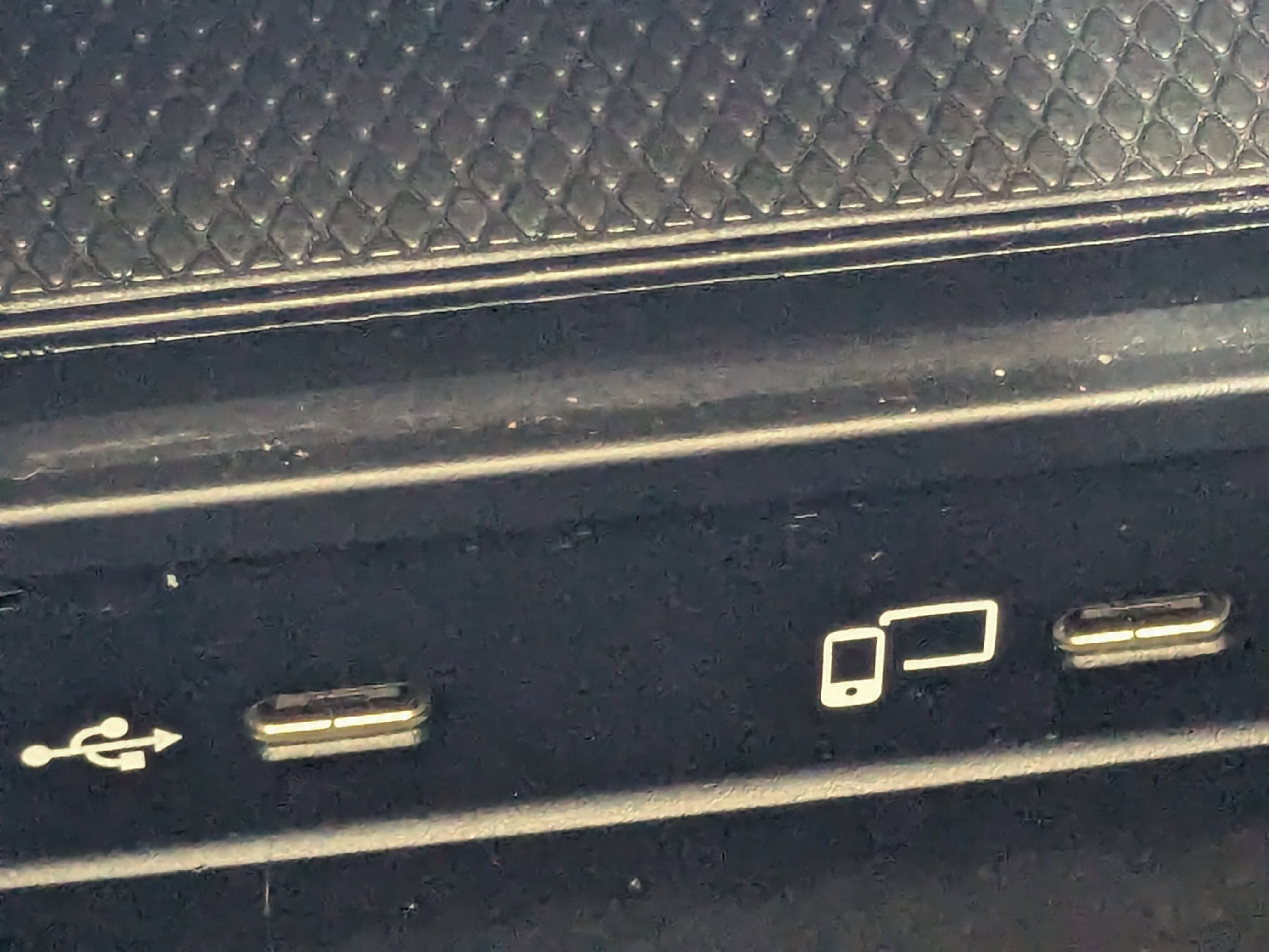 Used 2021 Mercedes-Benz GLC 300 w/ Premium Package image 37