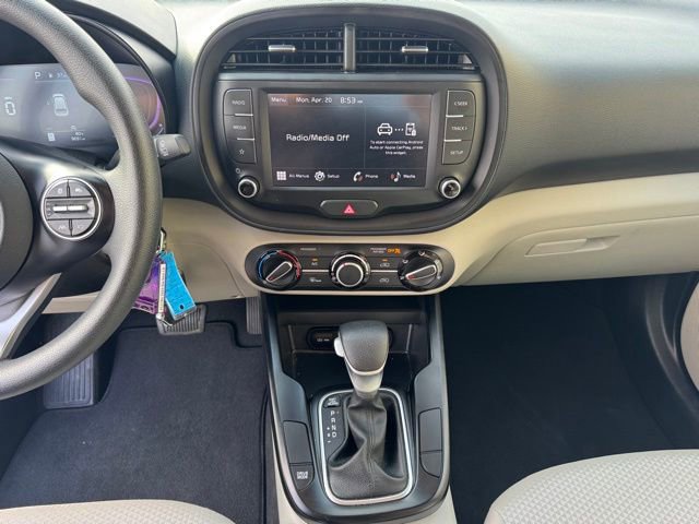 Certified 2025 Kia Soul LX w/ LX Technology Package image 20