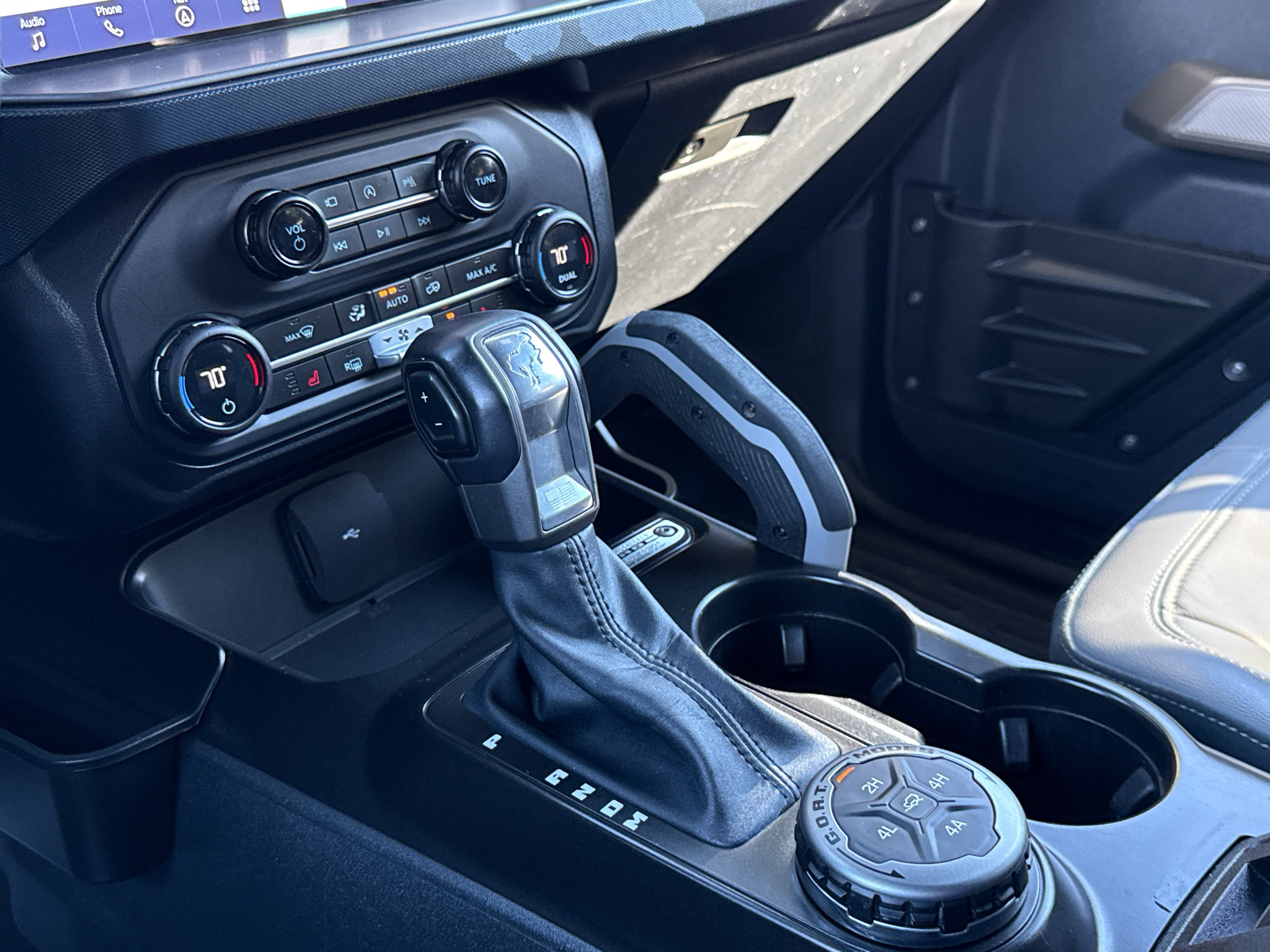 Used 2023 Ford Bronco Outer Banks w/ Sasquatch Package AWD/4WD image 19