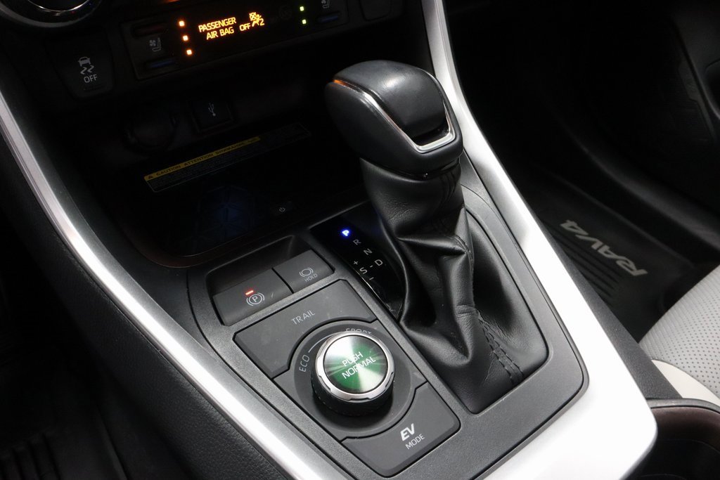 Used 2020 Toyota RAV4 Limited image 33