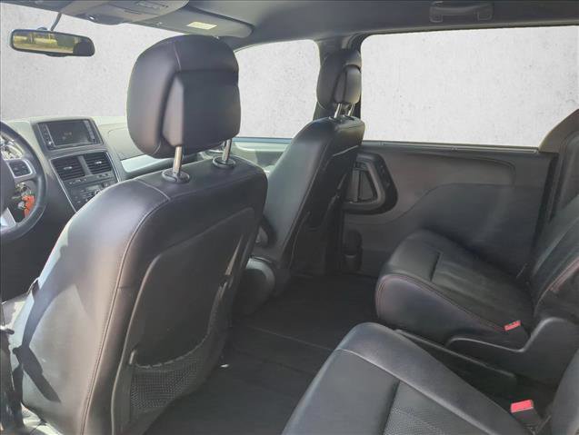 Used 2017 Dodge Grand Caravan GT FWD image 18