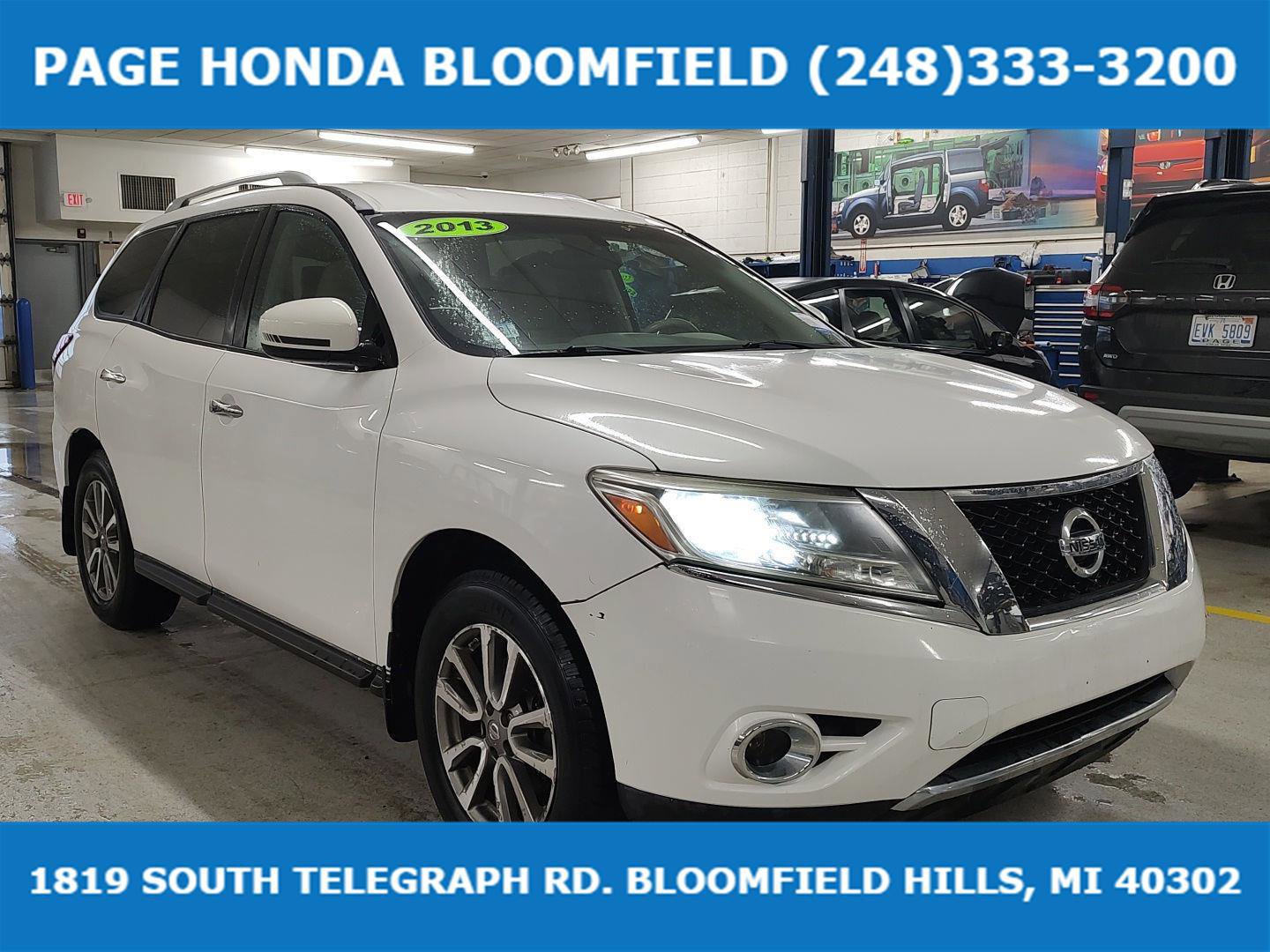 Used 2013 Nissan Pathfinder SV