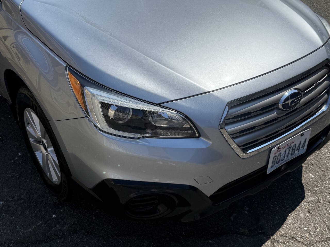 Used 2017 Subaru Outback 2.5i AWD/4WD image 24