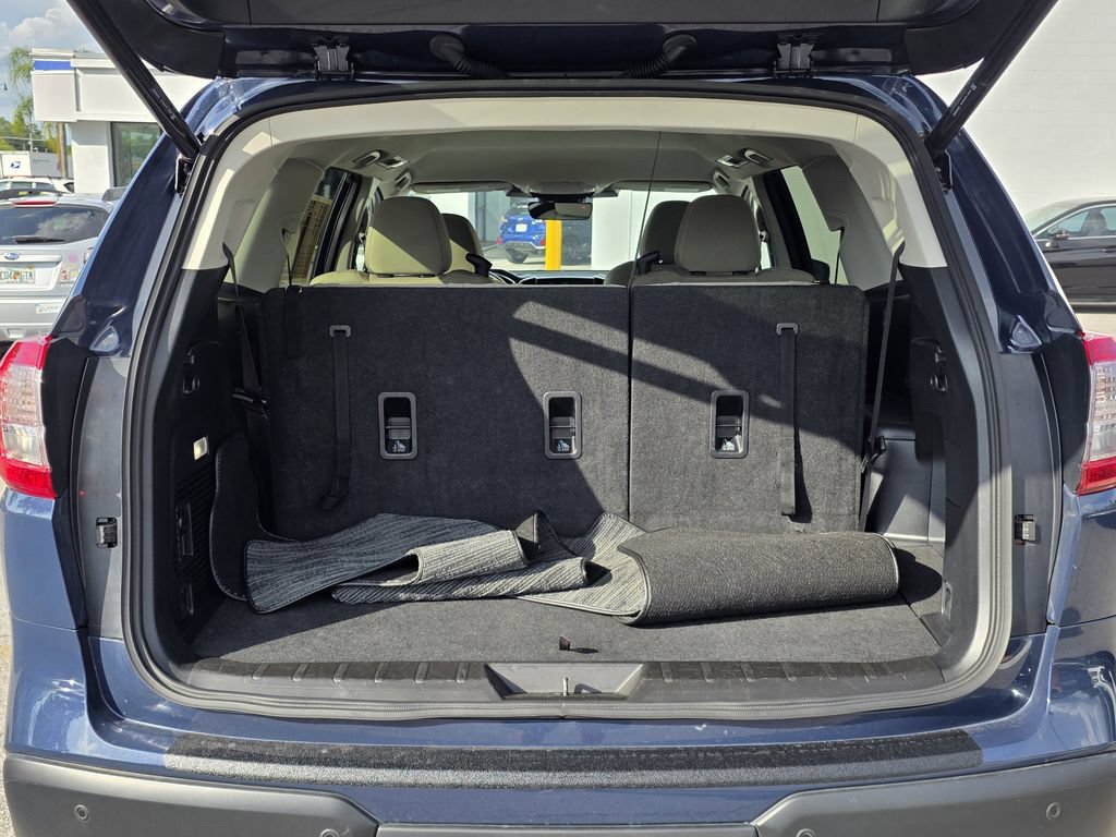 Certified 2025 Subaru Ascent Premium AWD/4WD image 9