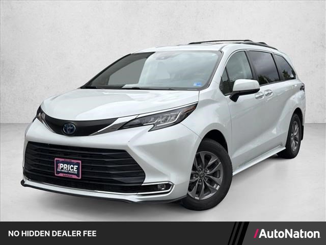 Used 2022 Toyota Sienna XLE w/ XLE Plus Package