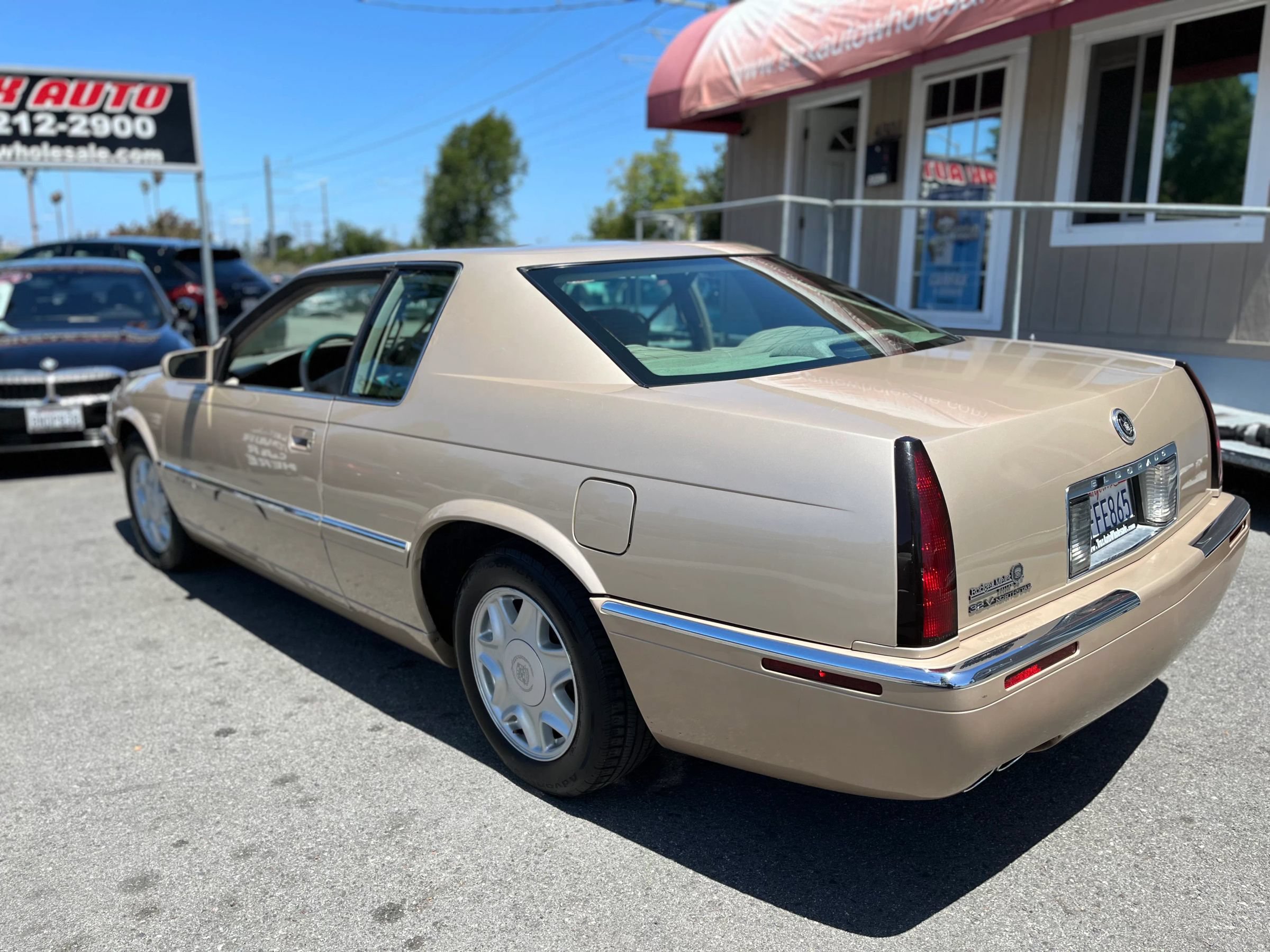 Used 1997 Cadillac Eldorado w/ Leather/Lumbar Pkg FWD image 5