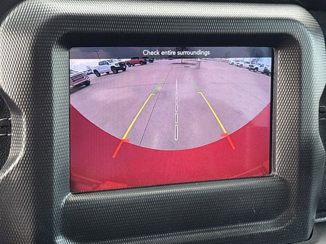 Used 2018 Jeep Wrangler Unlimited Sahara w/ Cold Weather Group image 16