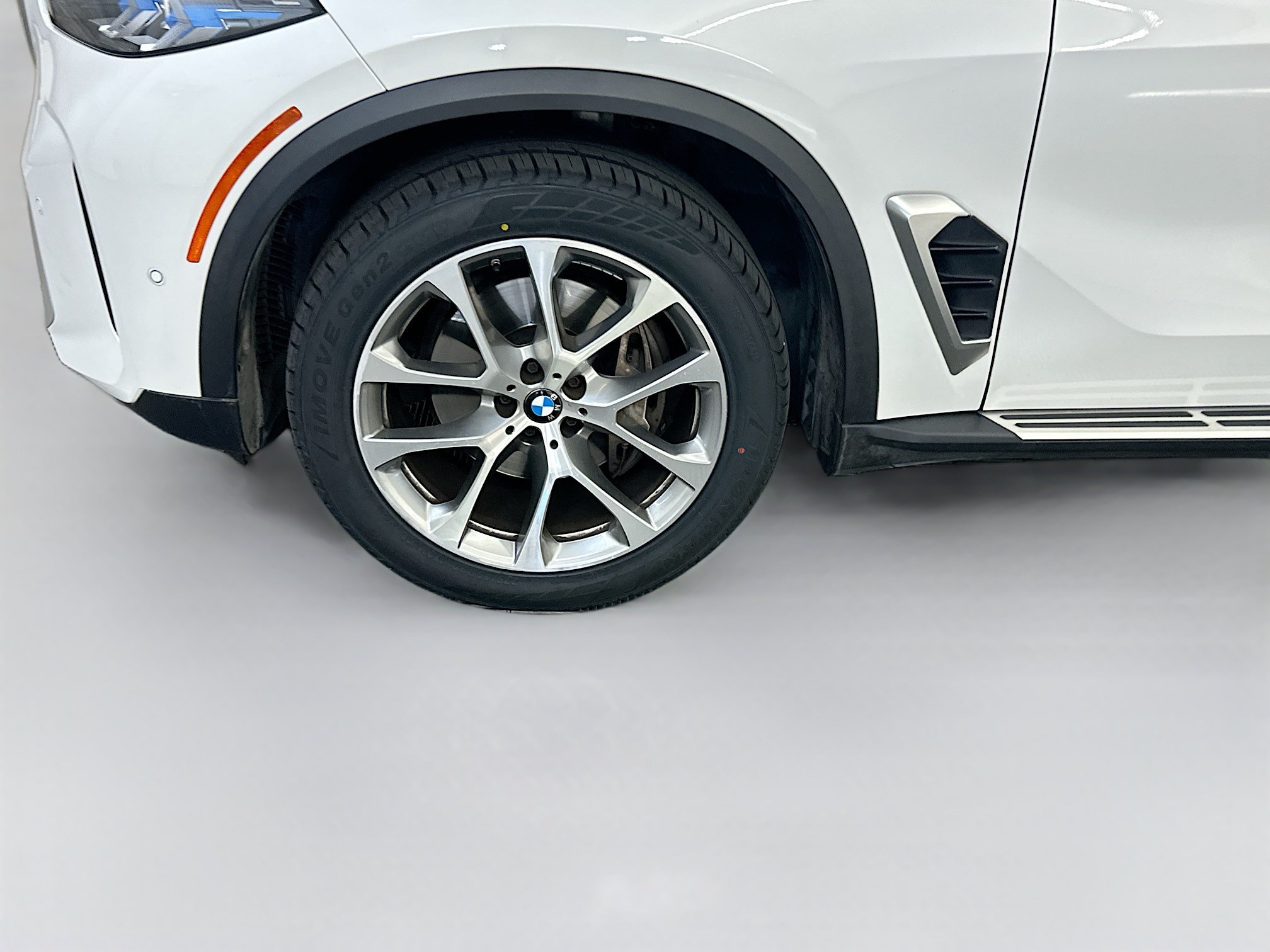 Used 2024 BMW X5 xDrive40i AWD/4WD image 11