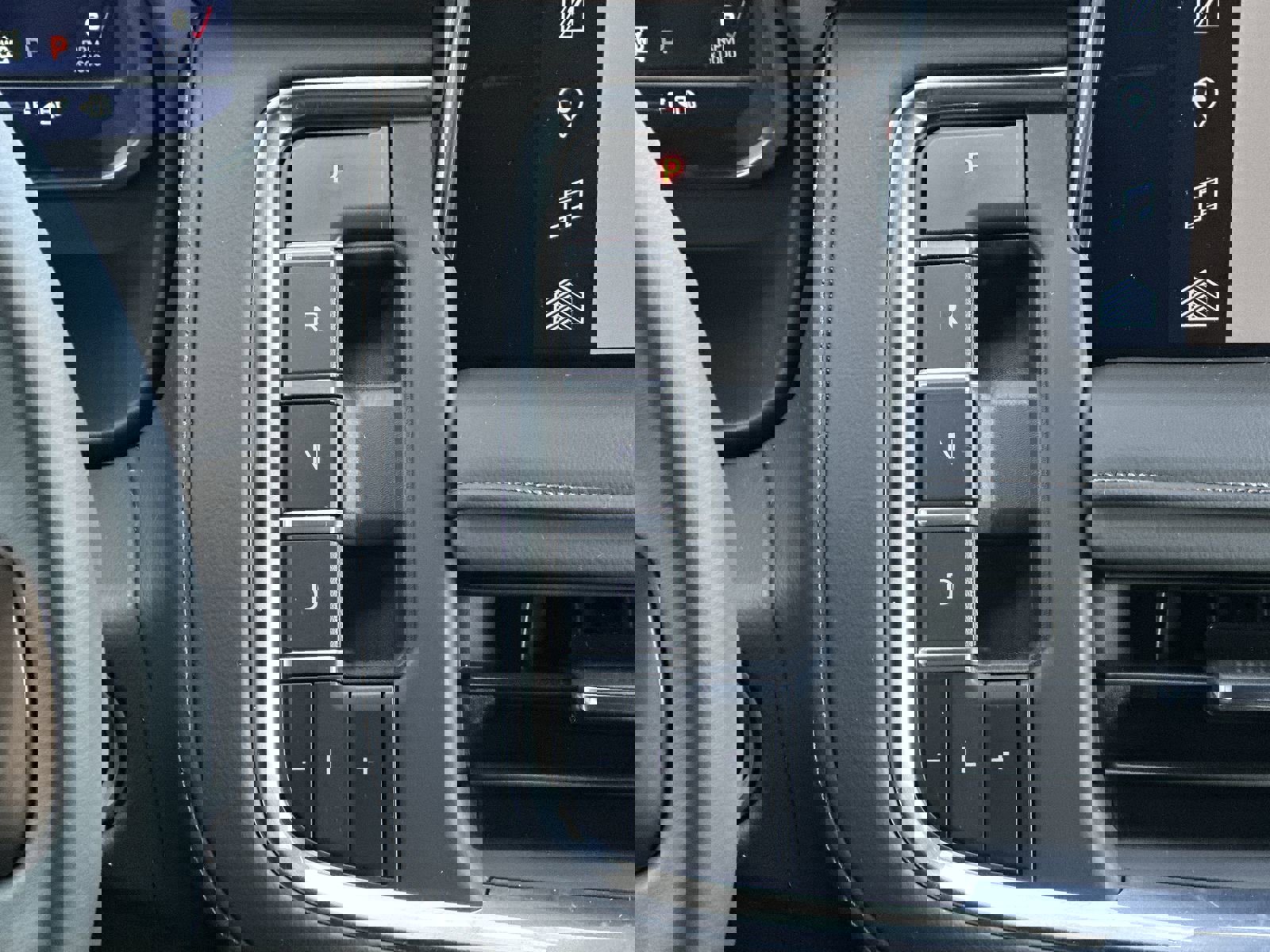 Used 2024 Chevrolet Tahoe High Country w/ Premium Package image 30