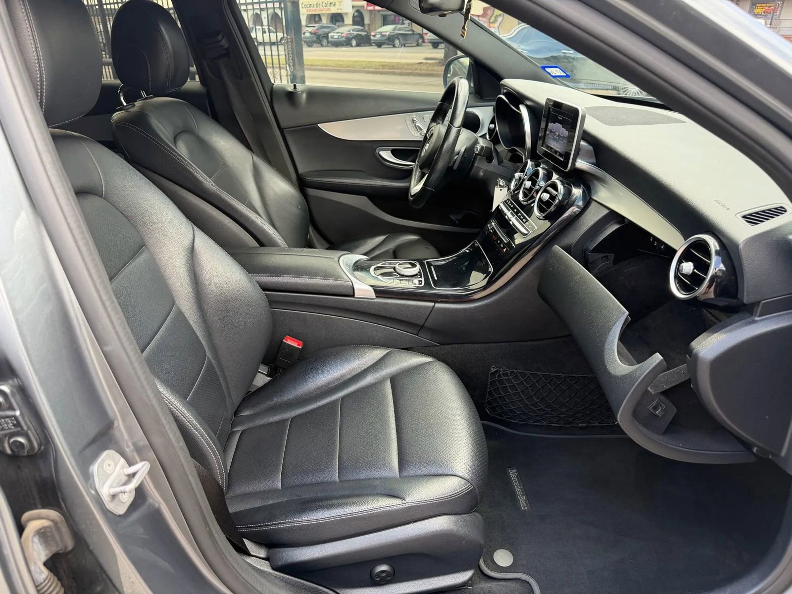 Used 2018 Mercedes-Benz C 300 Sedan image 13