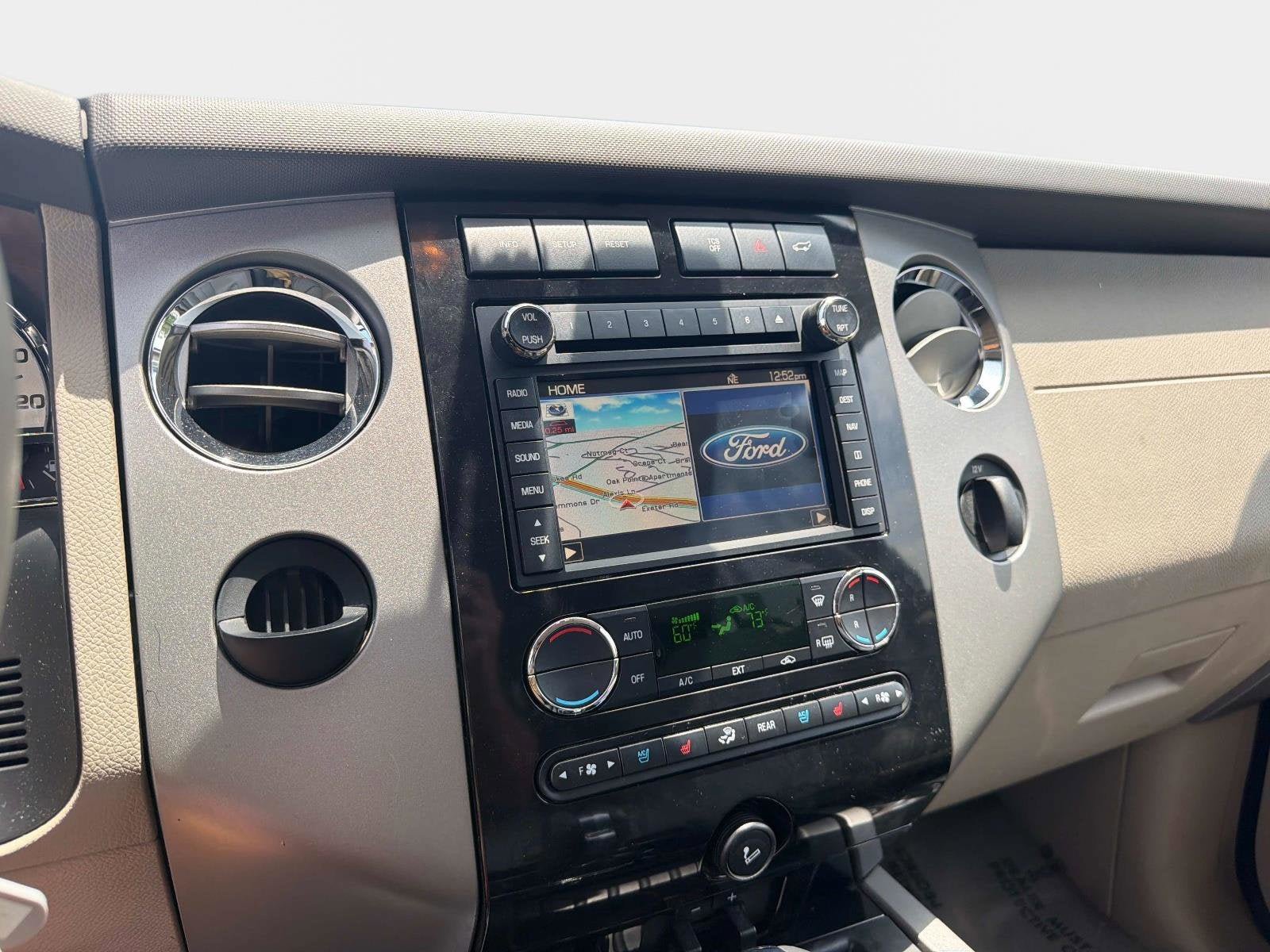 Used 2014 Ford Expedition Limited w/ Equipment Group 301A RWD image 22