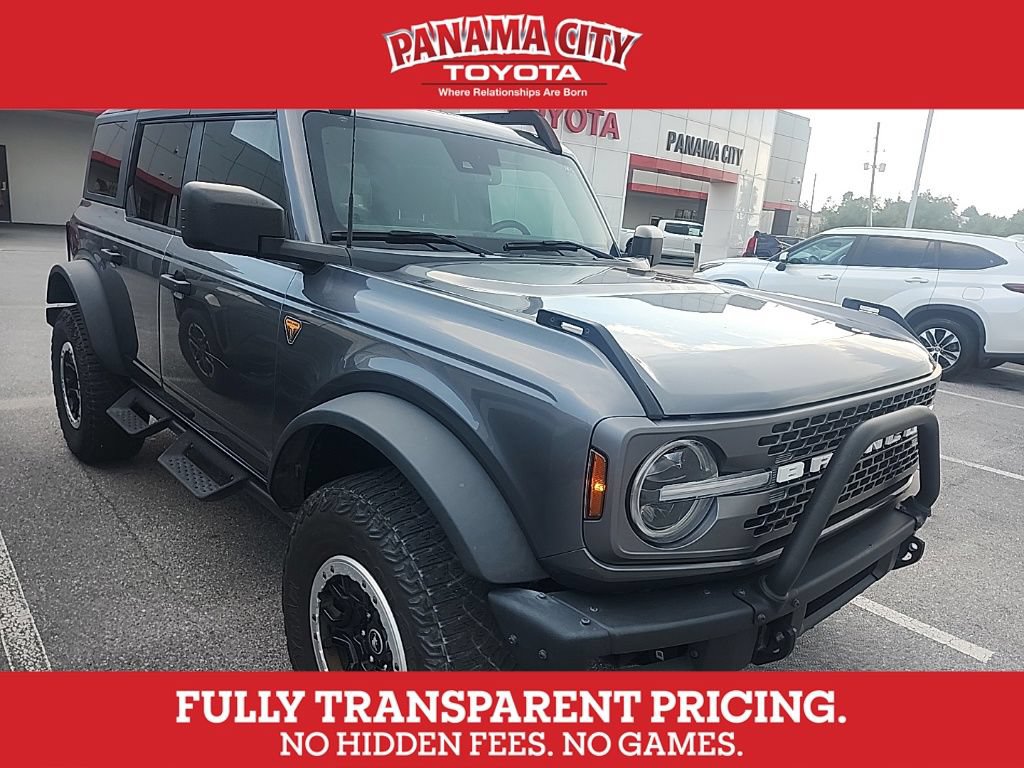 Used 2023 Ford Bronco Badlands w/ Sasquatch Package AWD/4WD video 1