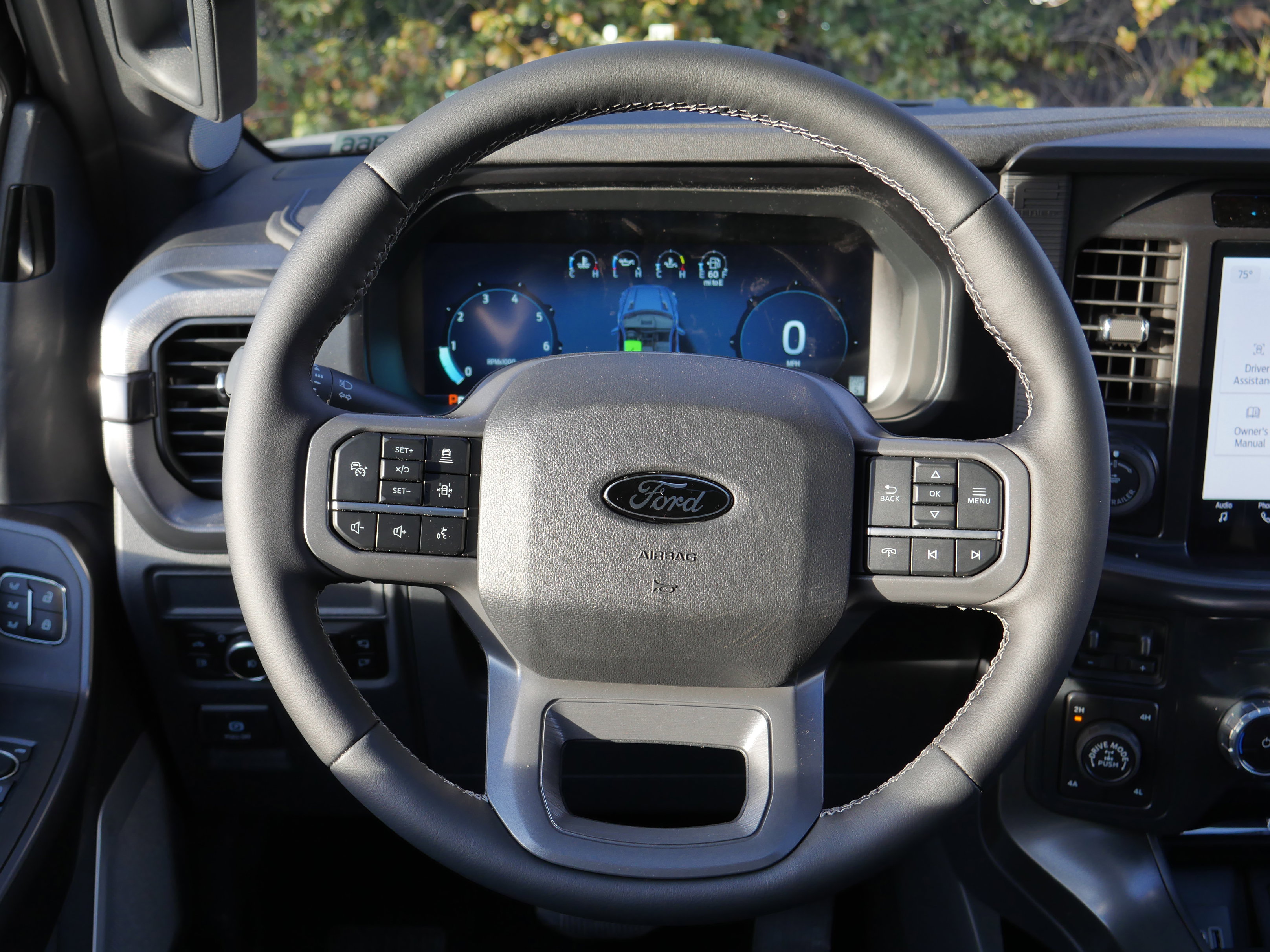 New 2025 Ford F150 Lariat w/ Equipment Group 502A High image 7