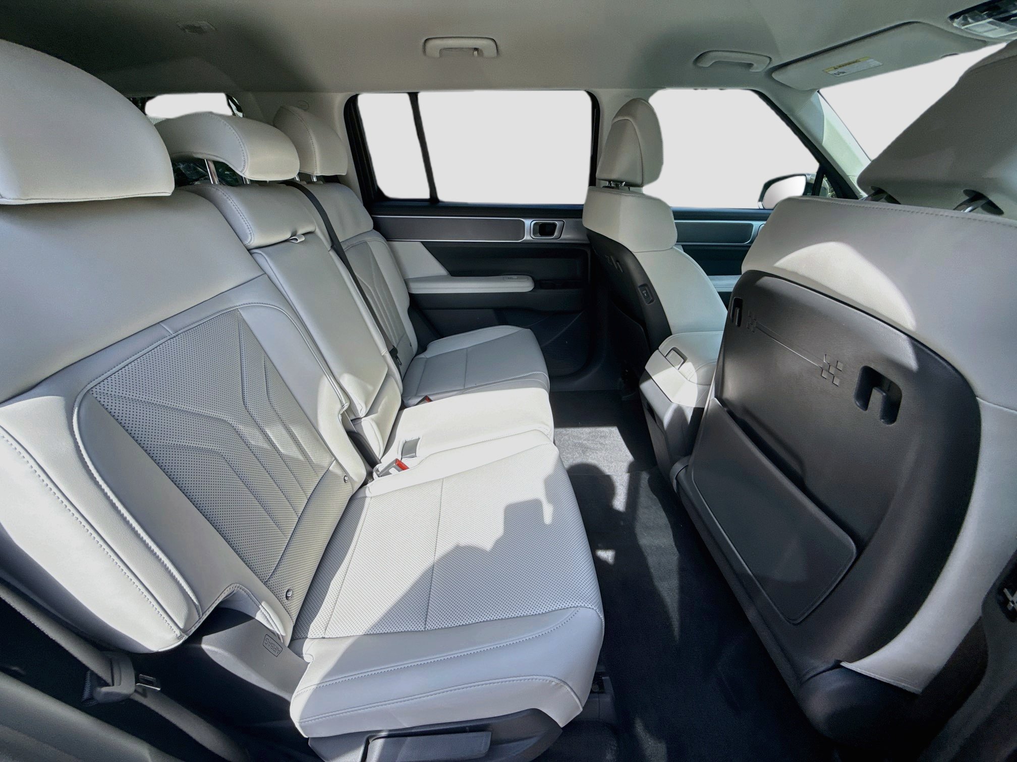 New 2026 Hyundai Santa Fe SEL w/ Tow & Go Package FWD image 19