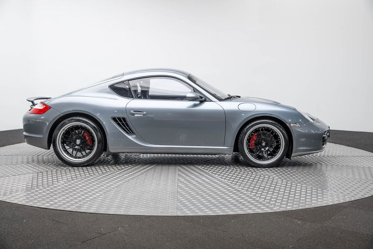 Used 2006 Porsche Cayman S image 9