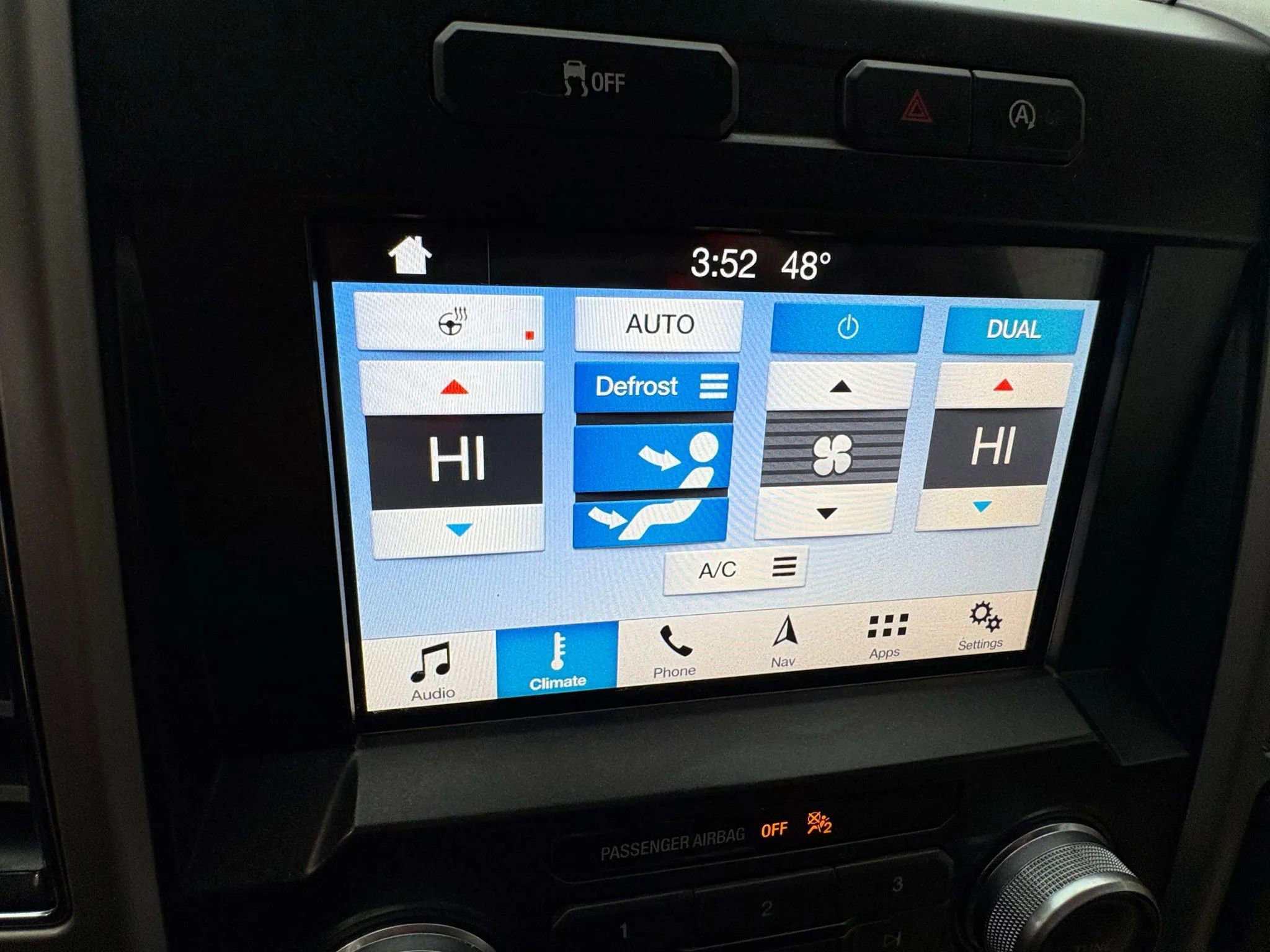 Used 2018 Ford F150 Lariat w/ Equipment Group 502A Luxury image 49