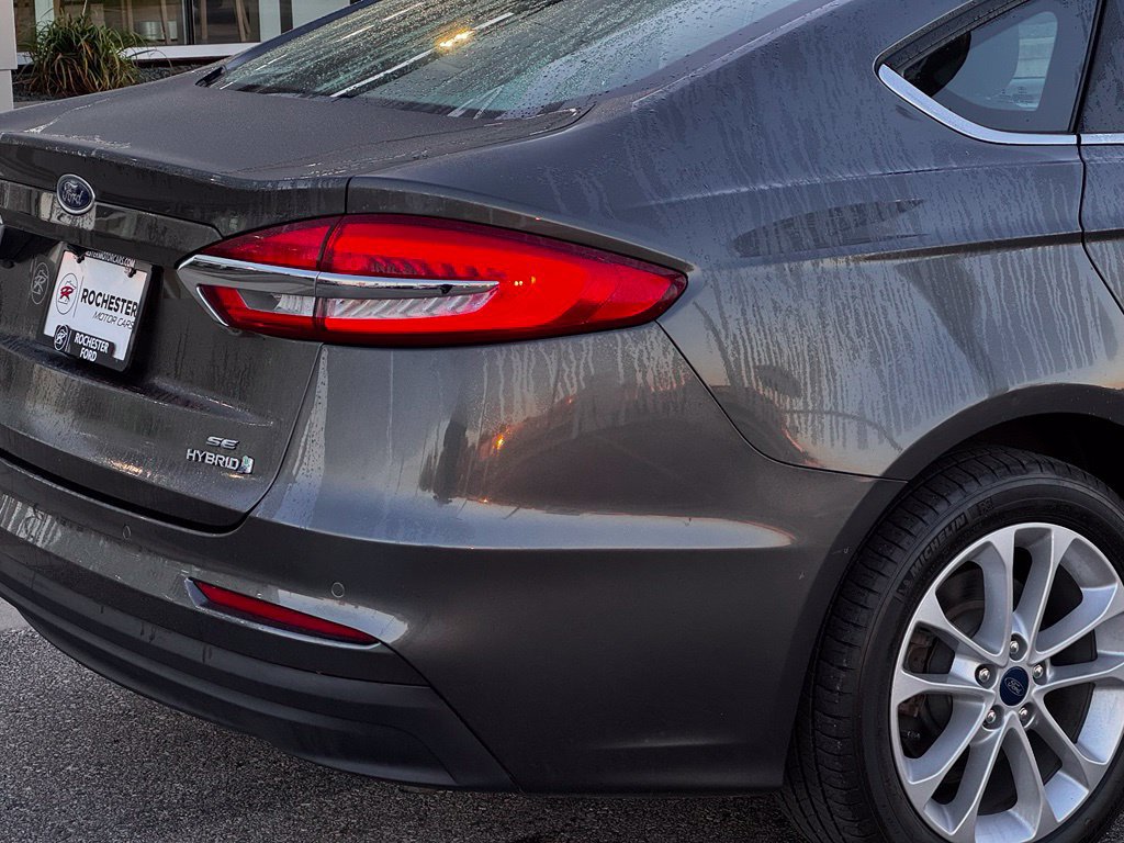 Certified 2019 Ford Fusion SE FWD image 45