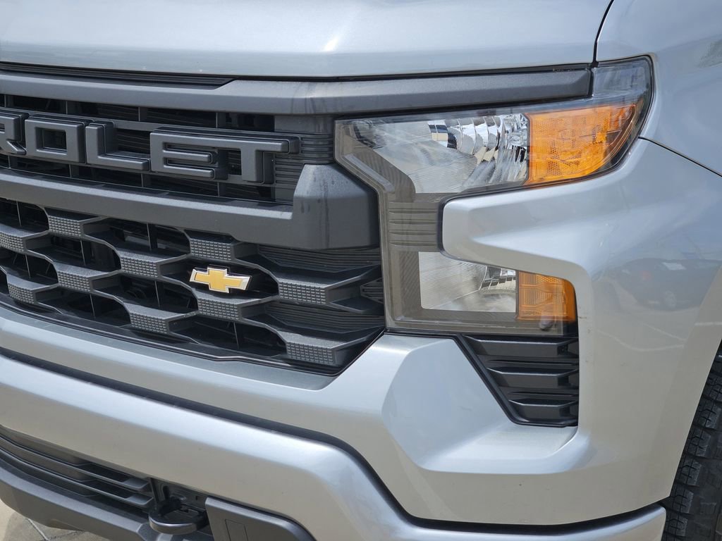Used 2025 Chevrolet Silverado 1500 Custom AWD/4WD image 13