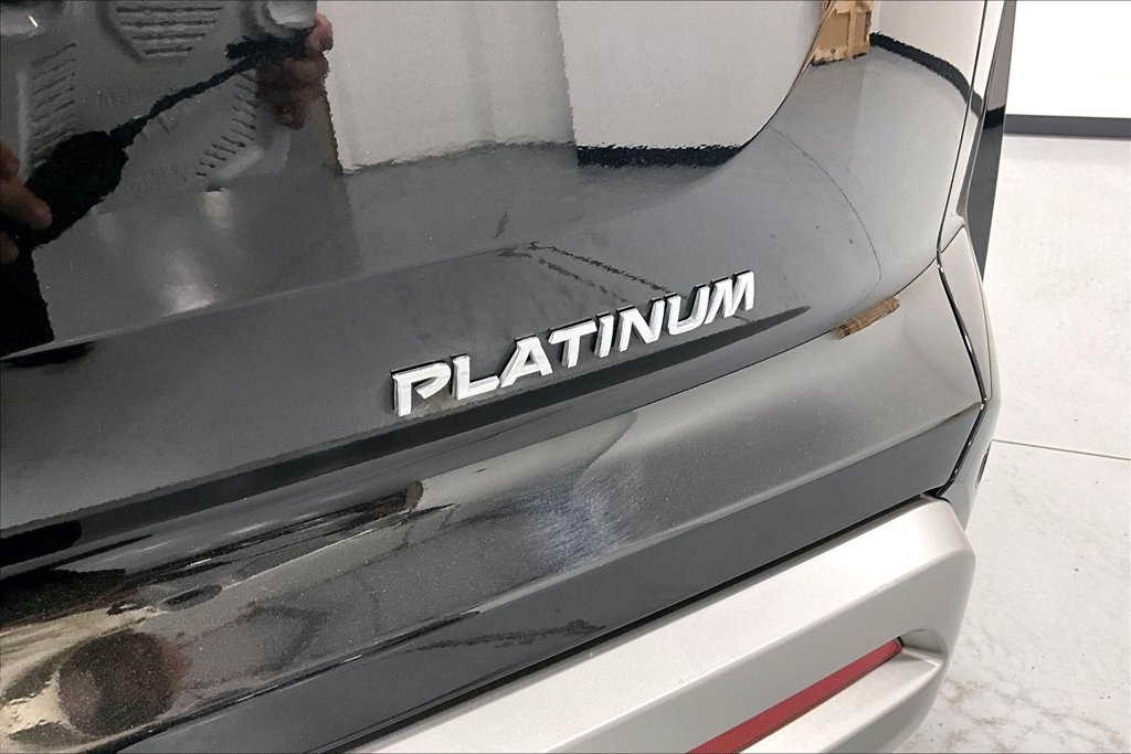 Used 2023 Nissan Pathfinder Platinum FWD image 38