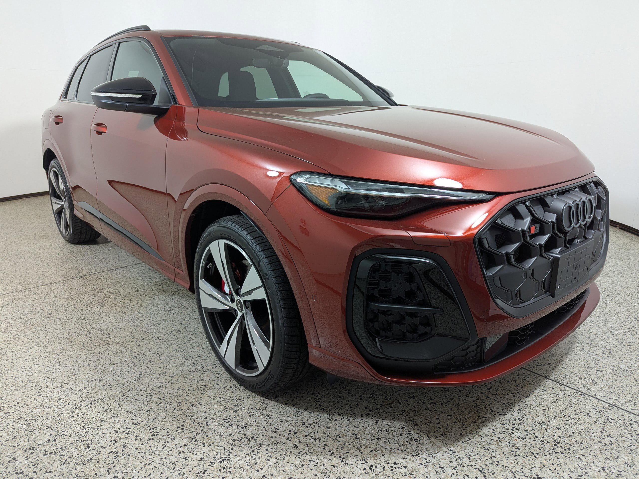 New 2025 Audi SQ5 Premium Plus image 1