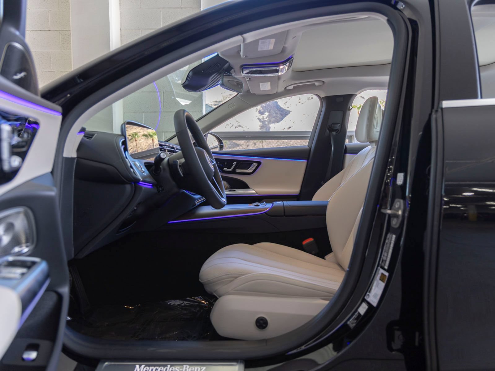 New 2027 Mercedes-Benz E 450 4MATIC Sedan image 12